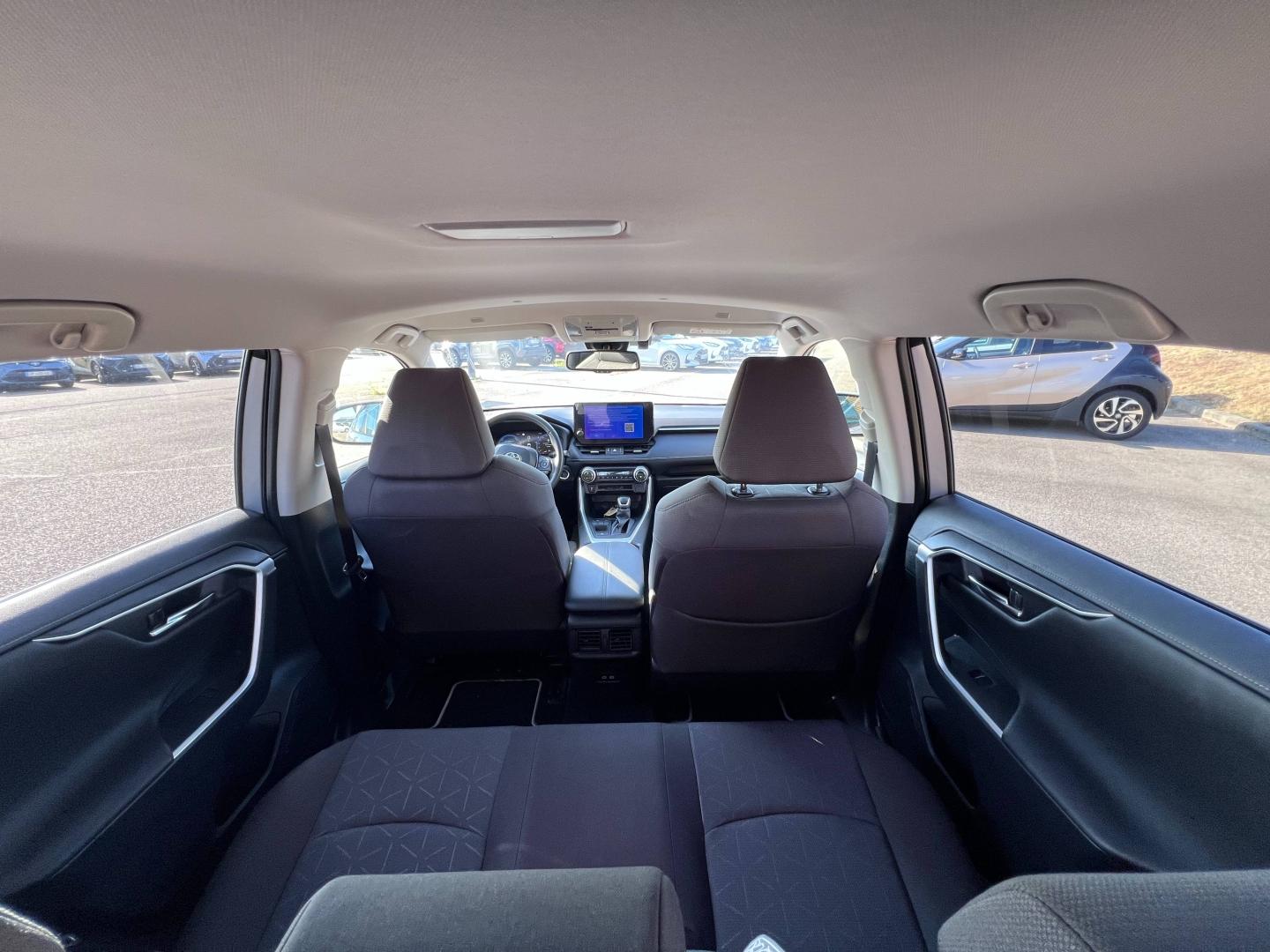 TOYOTA – RAV4