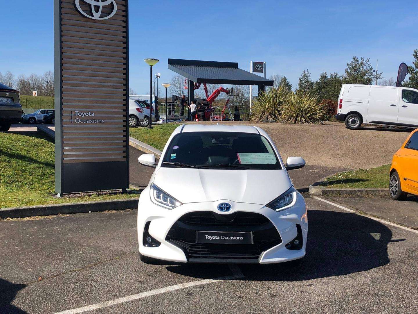 TOYOTA – Yaris