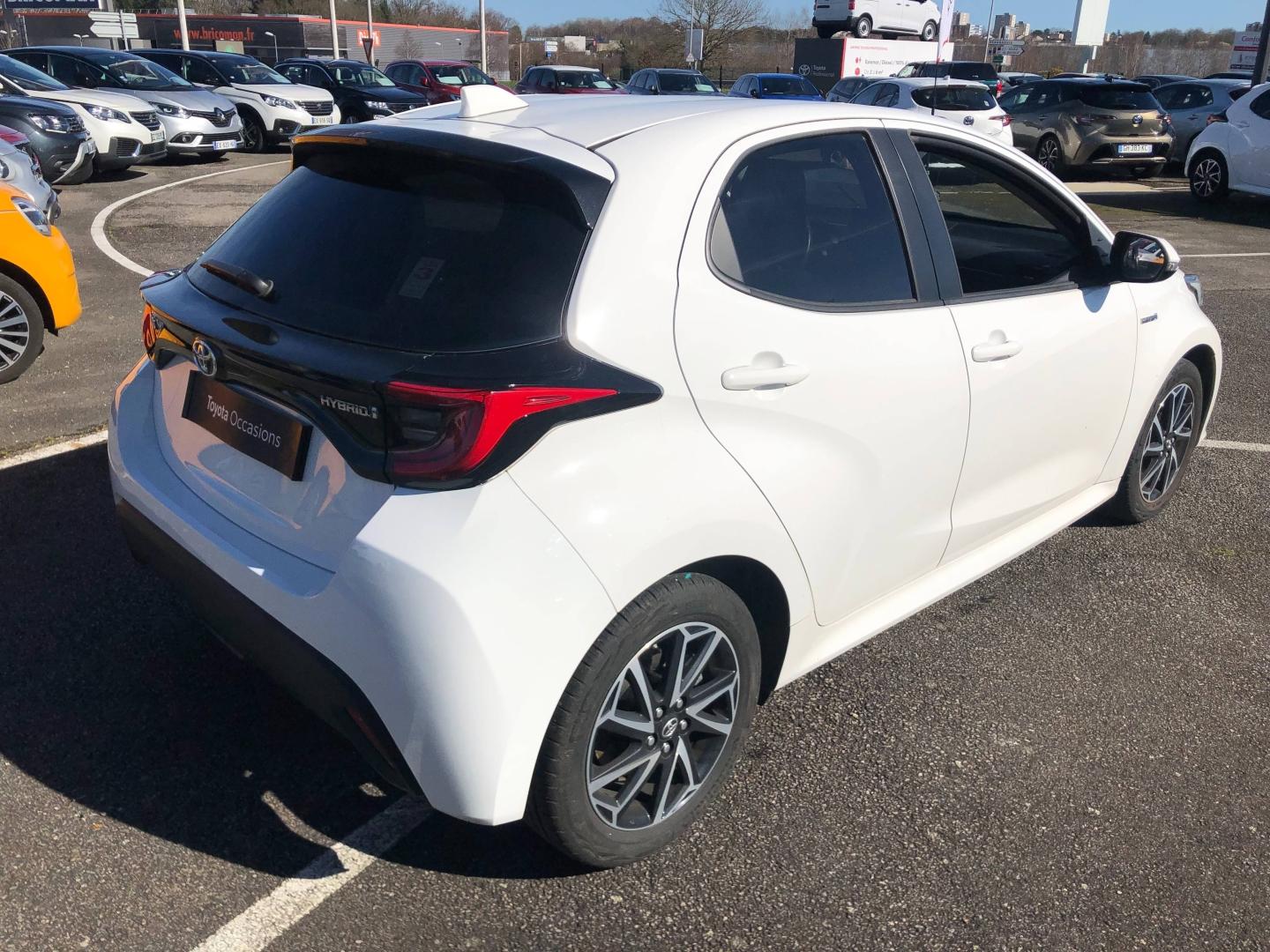 TOYOTA – Yaris
