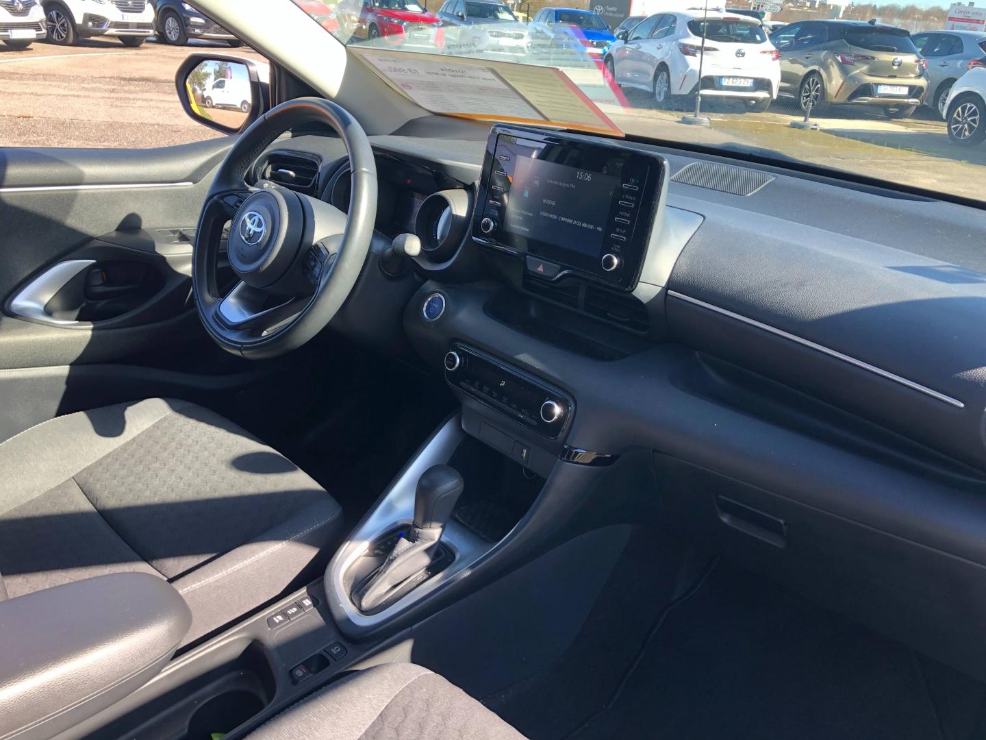 TOYOTA – Yaris