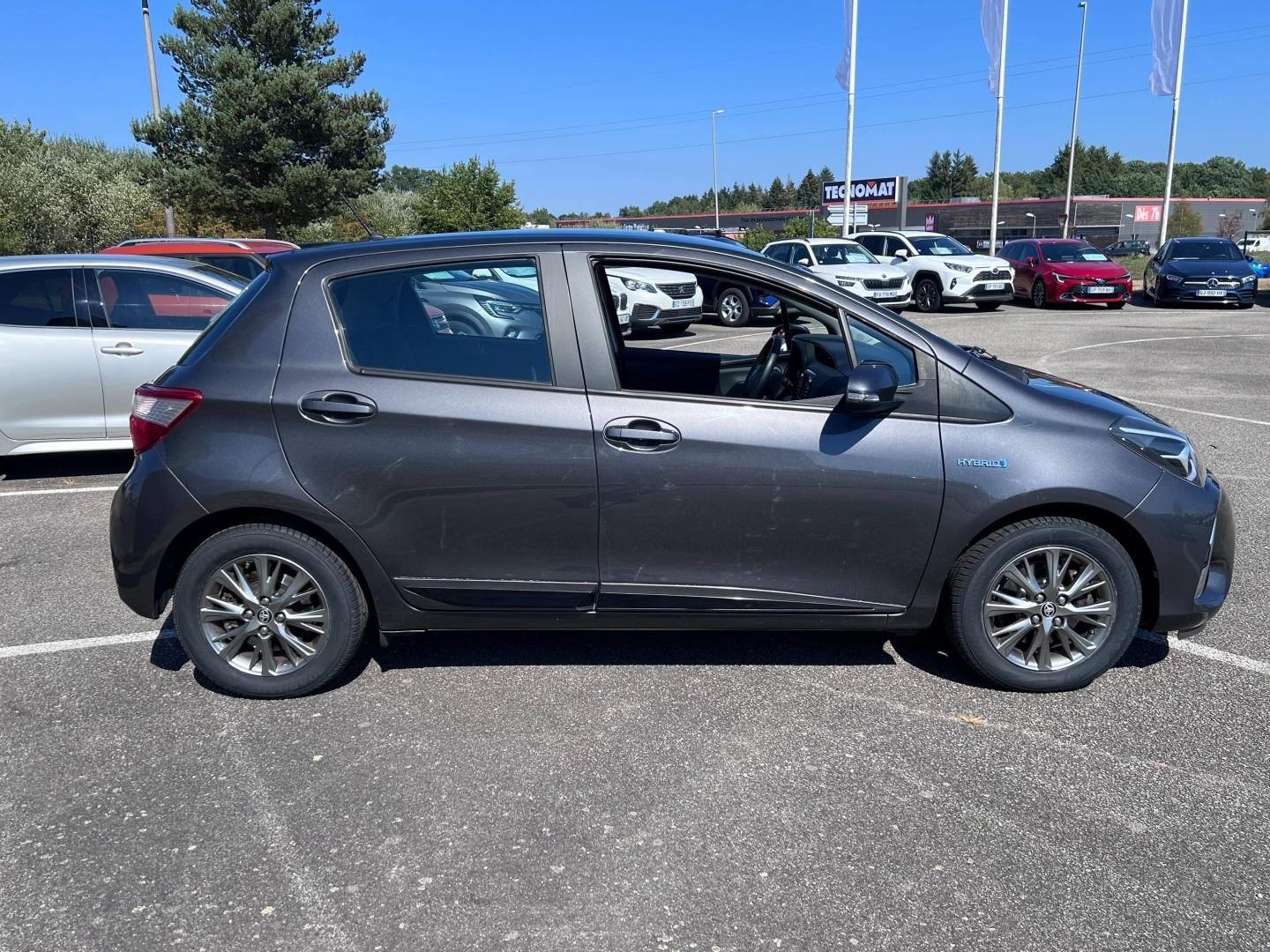 TOYOTA – Yaris