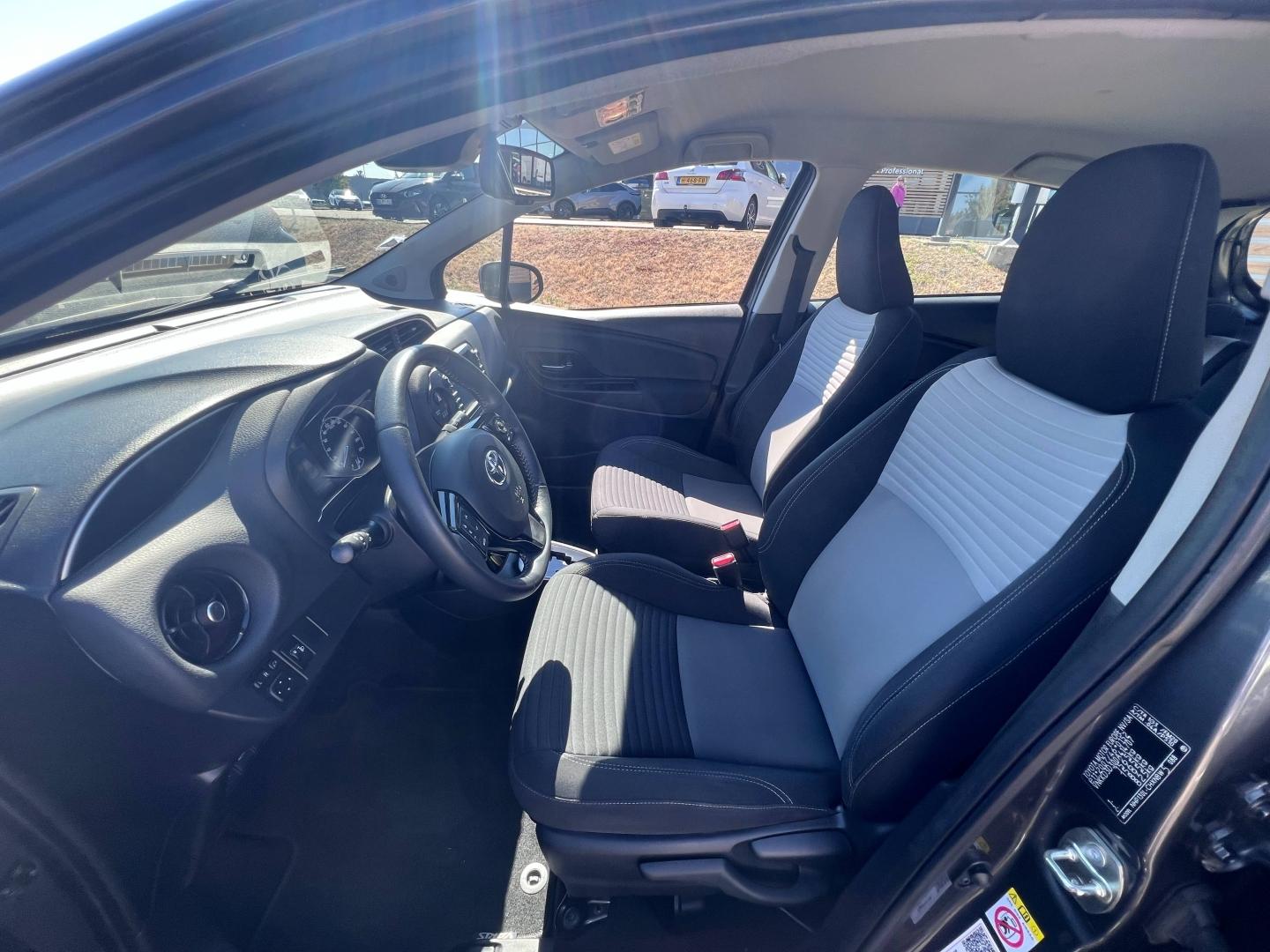 TOYOTA – Yaris
