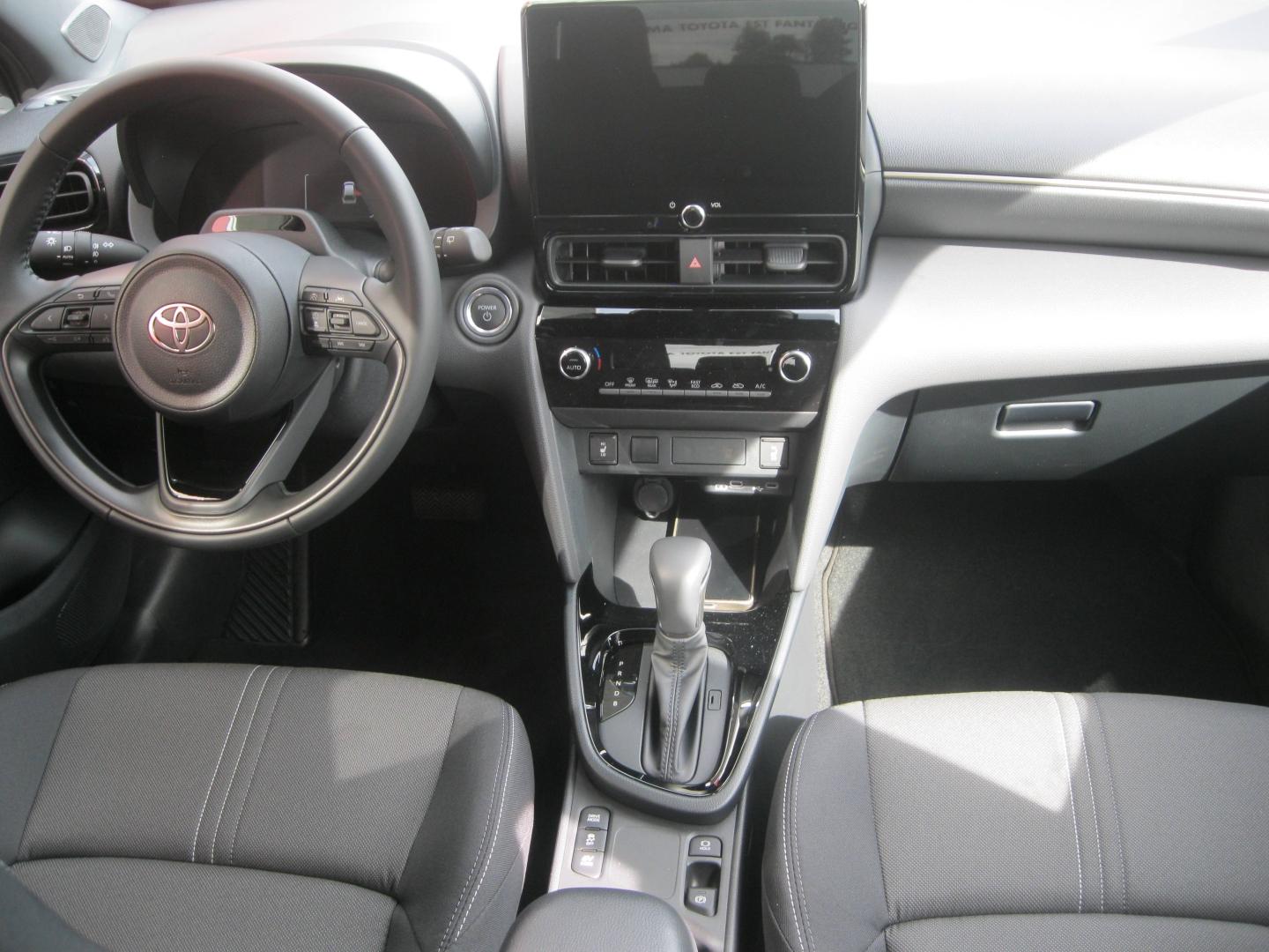 TOYOTA – Yaris Cross