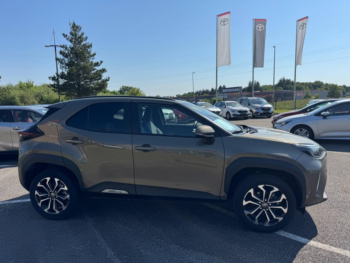 TOYOTA – Yaris Cross