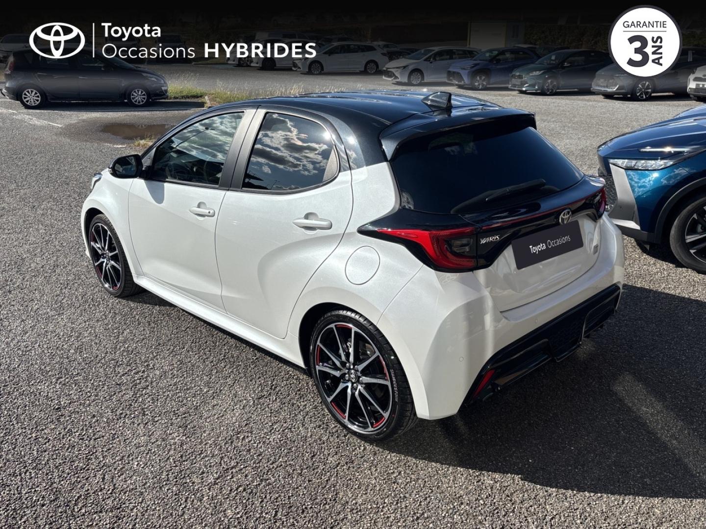 Véhicule d'occasion TOYOTA – Yaris à Angoulême