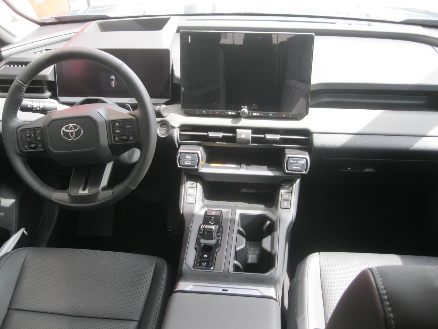 TOYOTA – RAV4