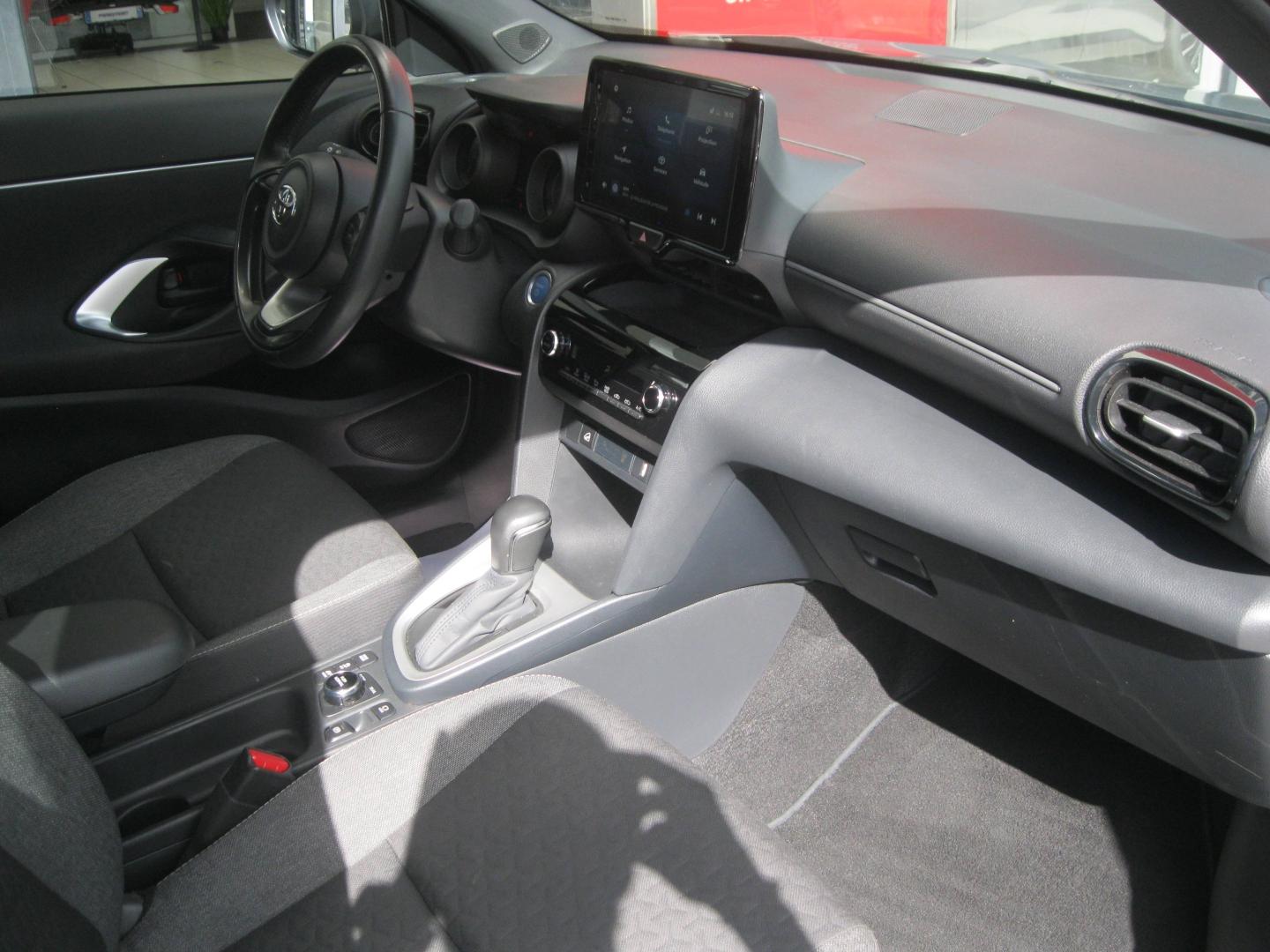TOYOTA – Yaris Cross