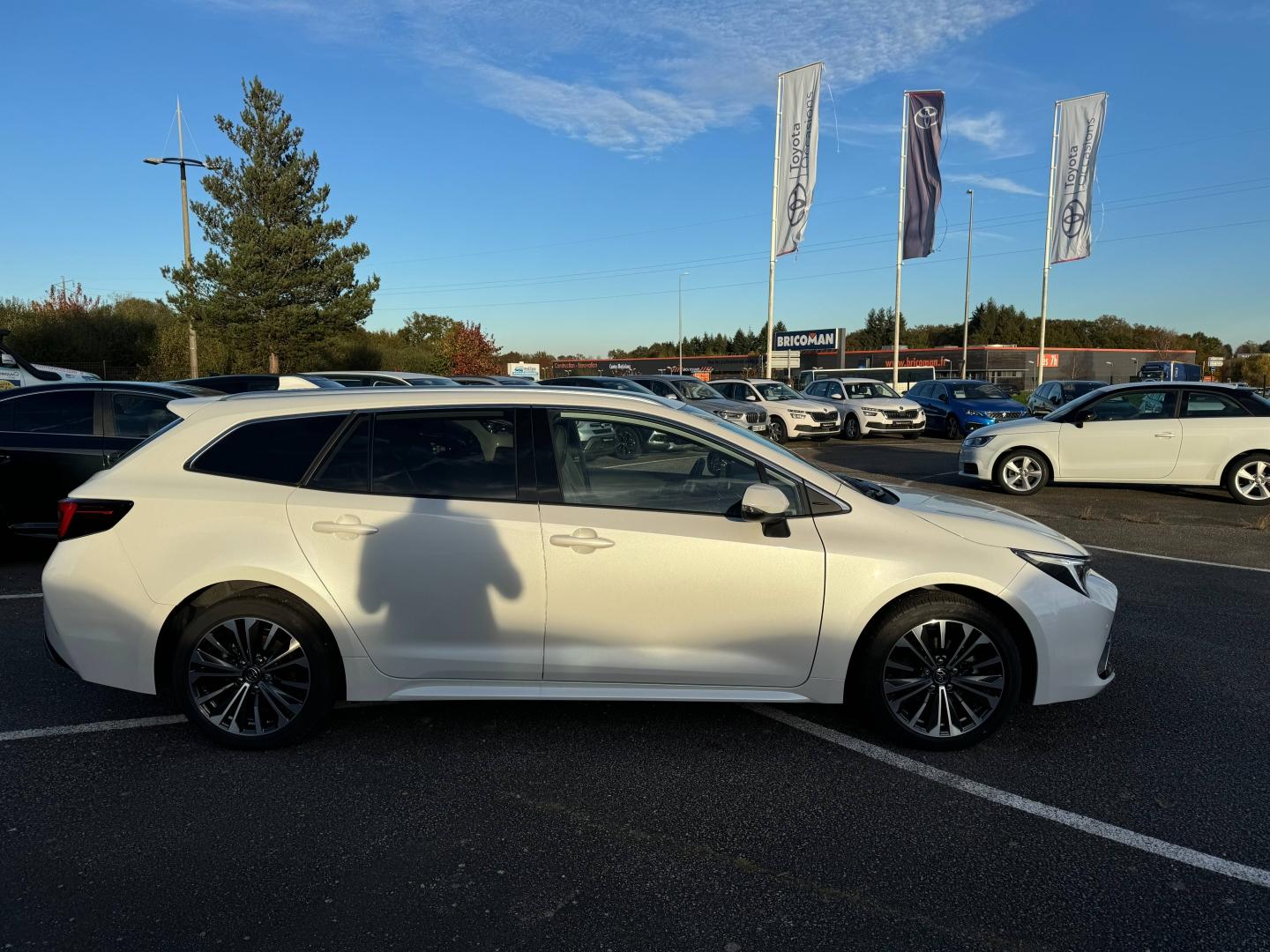 TOYOTA – Corolla Touring Spt