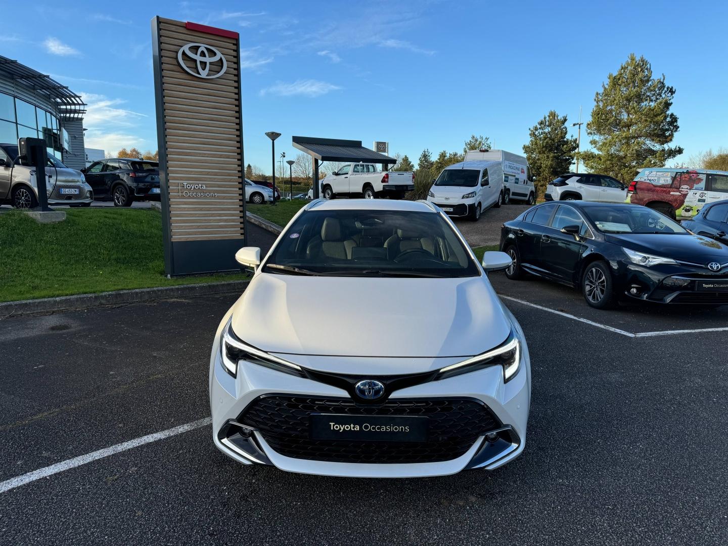 TOYOTA – Corolla Touring Spt
