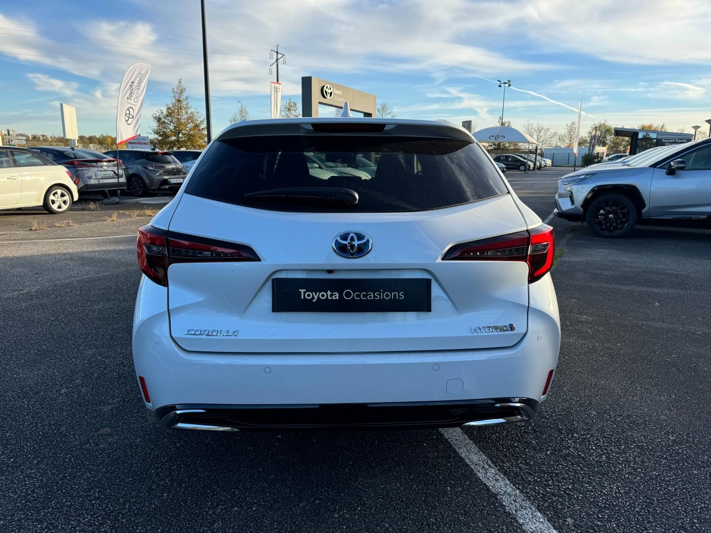 TOYOTA – Corolla Touring Spt