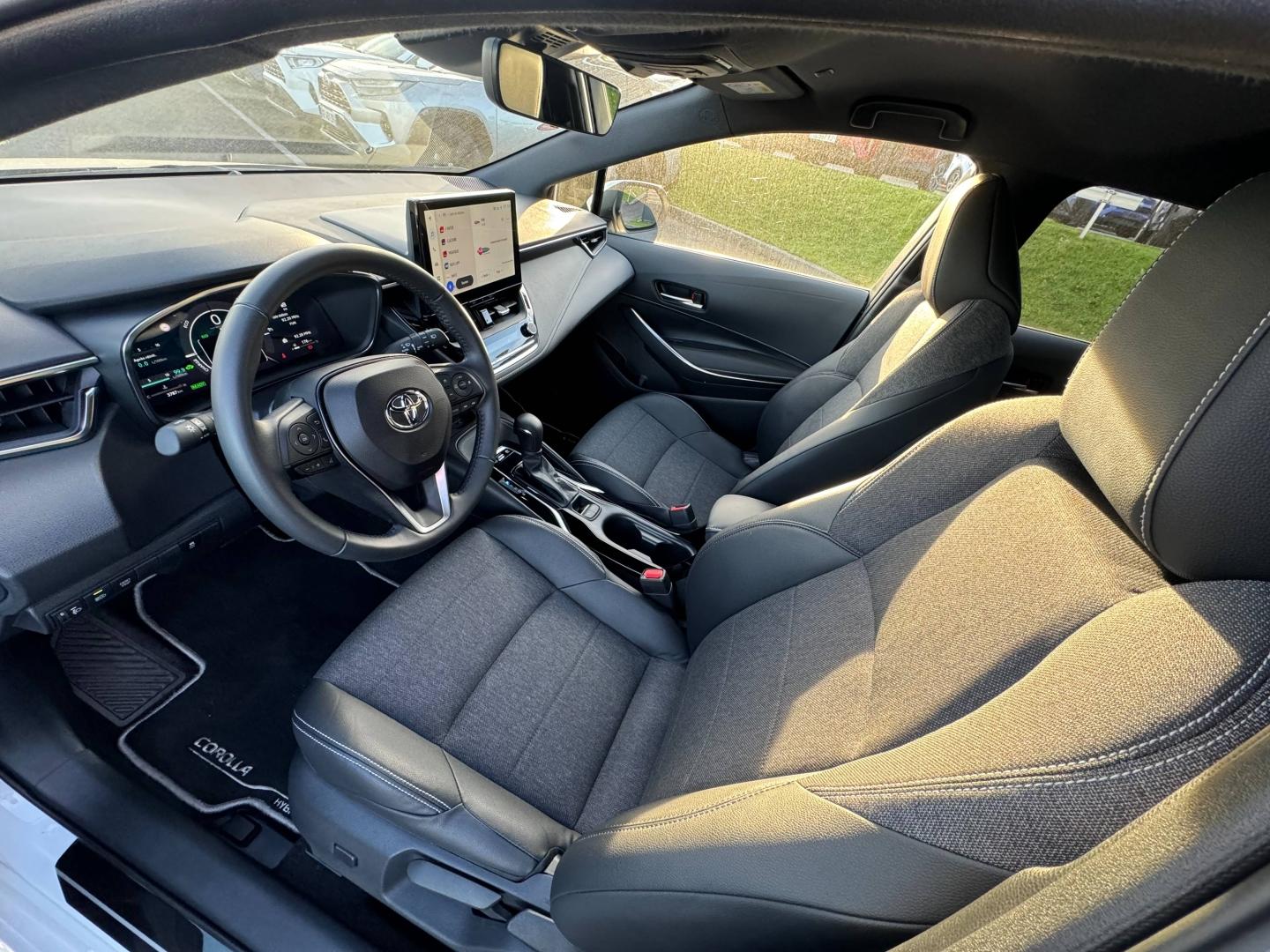 TOYOTA – Corolla Touring Spt