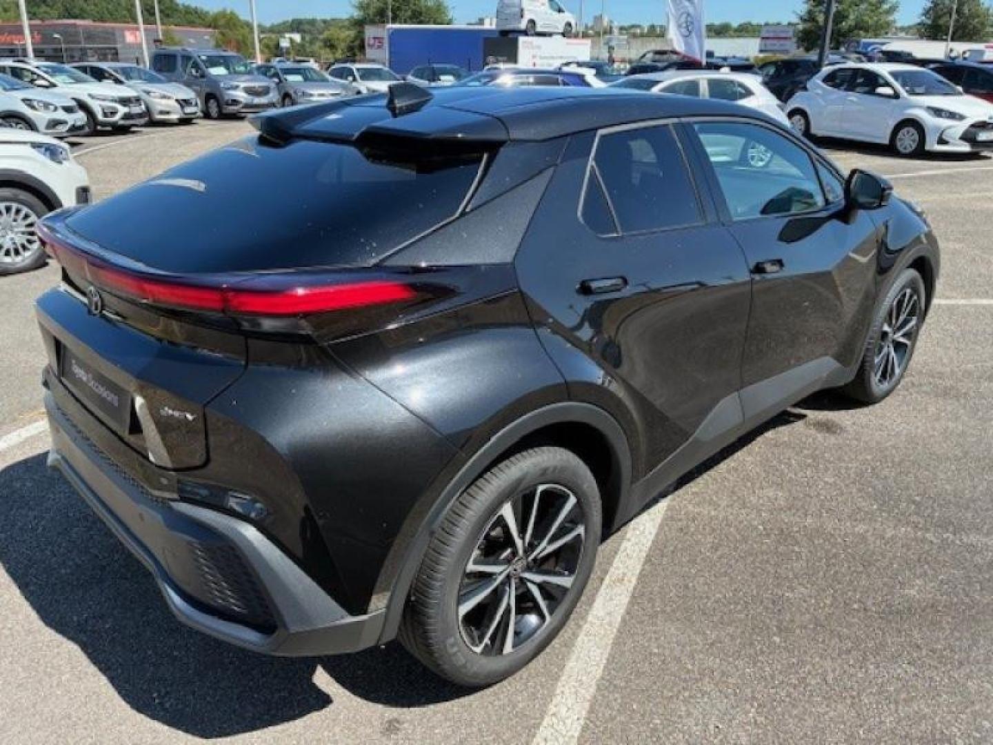 TOYOTA – C-HR