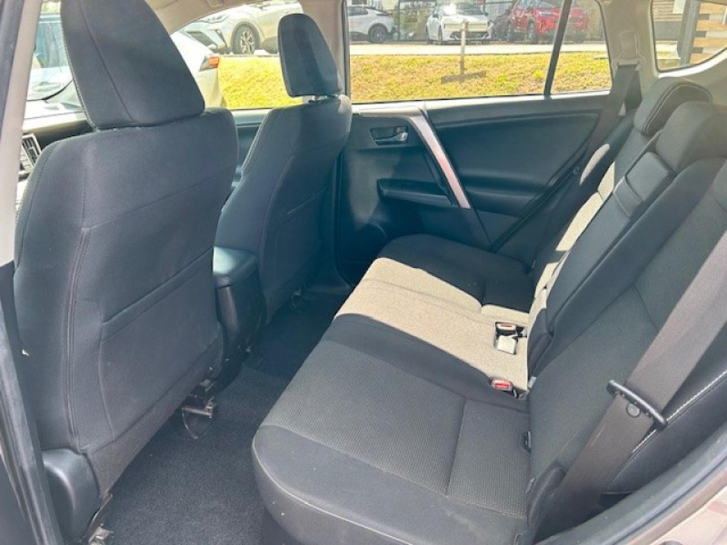 TOYOTA – RAV4