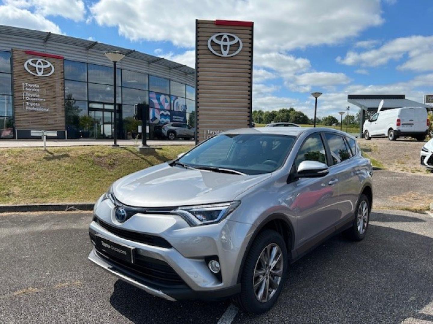 Véhicule d'occasion TOYOTA – RAV4 à Limoges