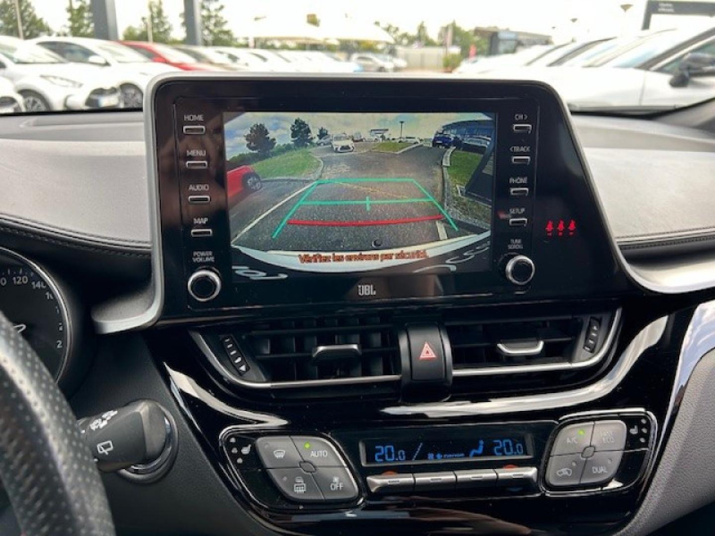 TOYOTA – C-HR