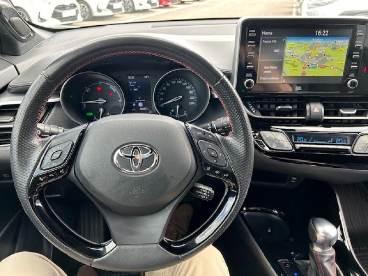 TOYOTA – C-HR
