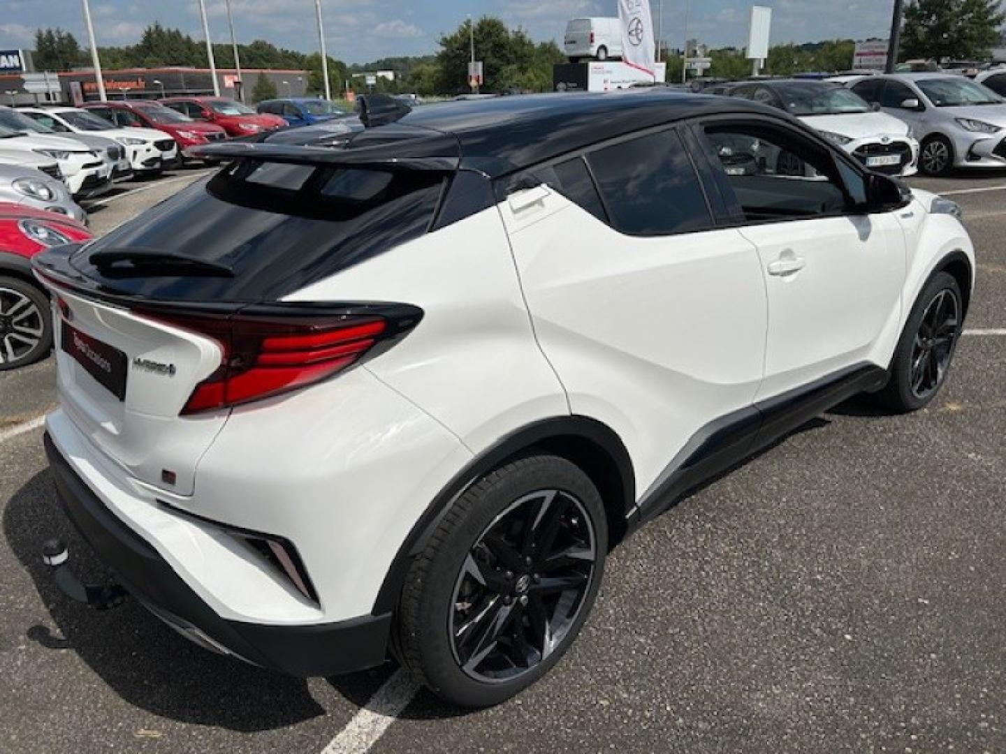TOYOTA – C-HR