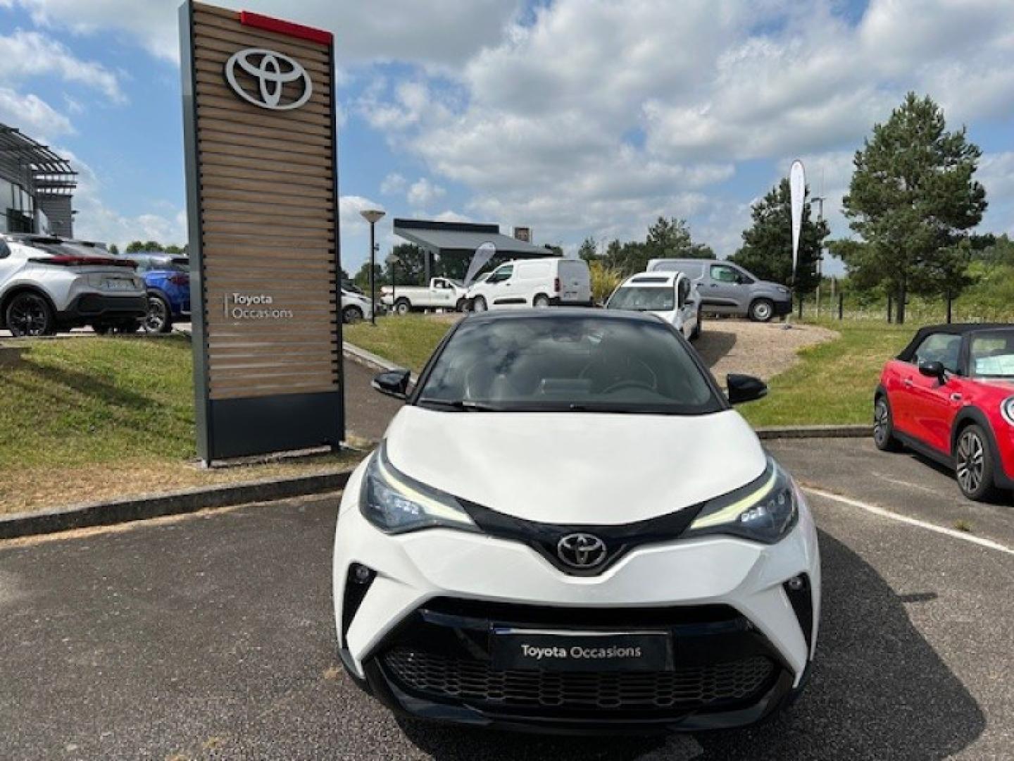 TOYOTA – C-HR