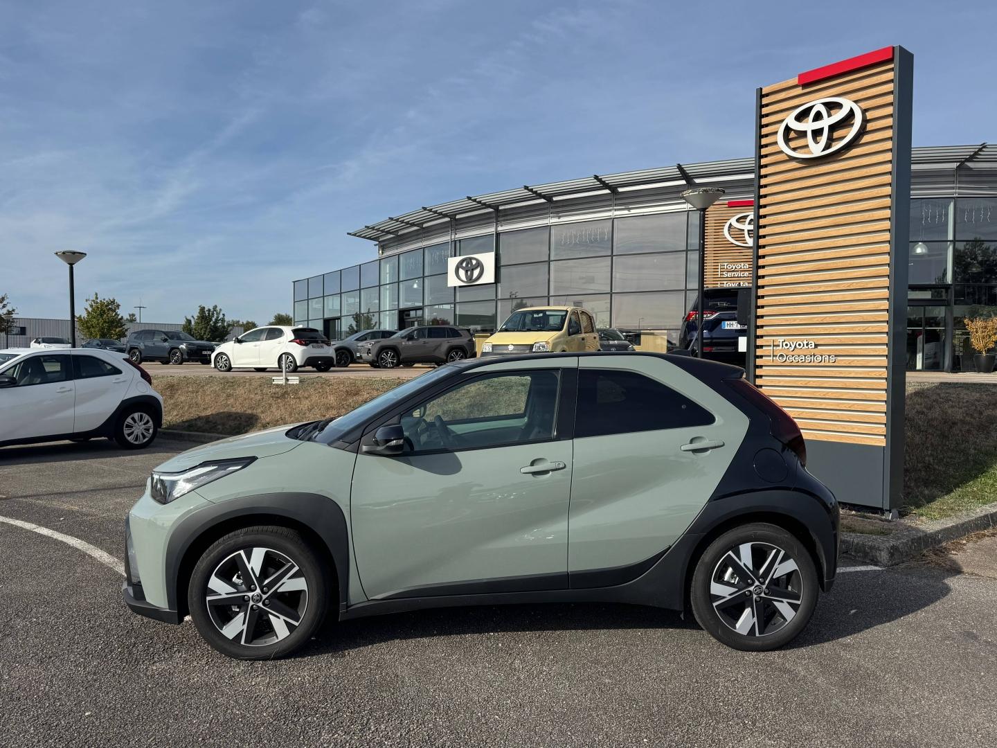 TOYOTA – Aygo X