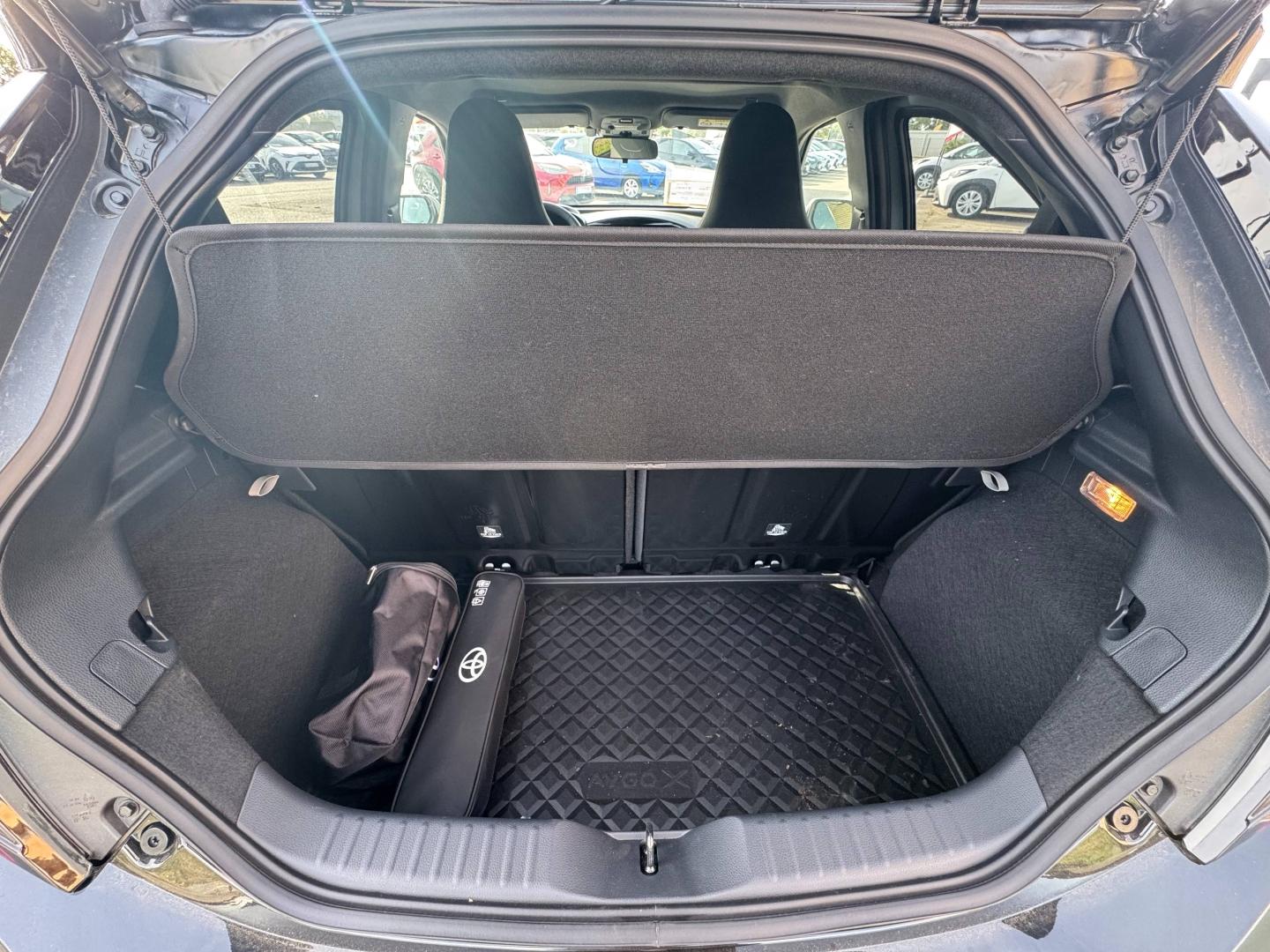 TOYOTA – Aygo X