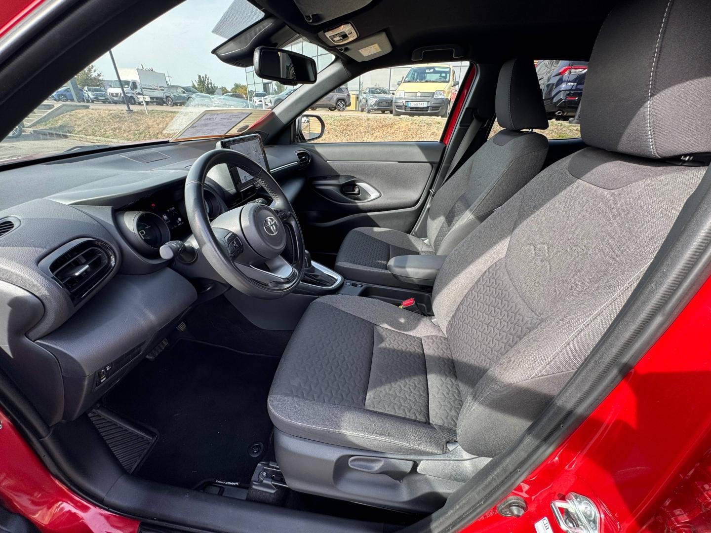 TOYOTA – Yaris Cross