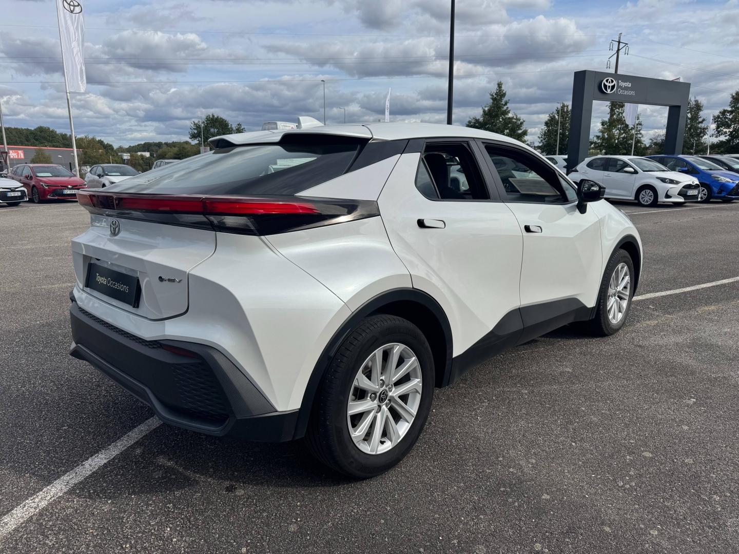 TOYOTA – C-HR