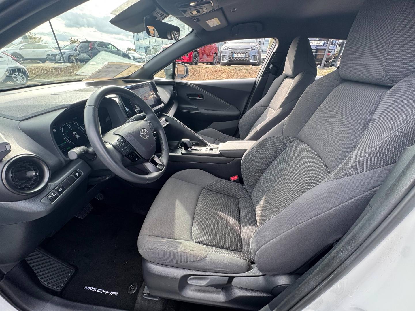 TOYOTA – C-HR