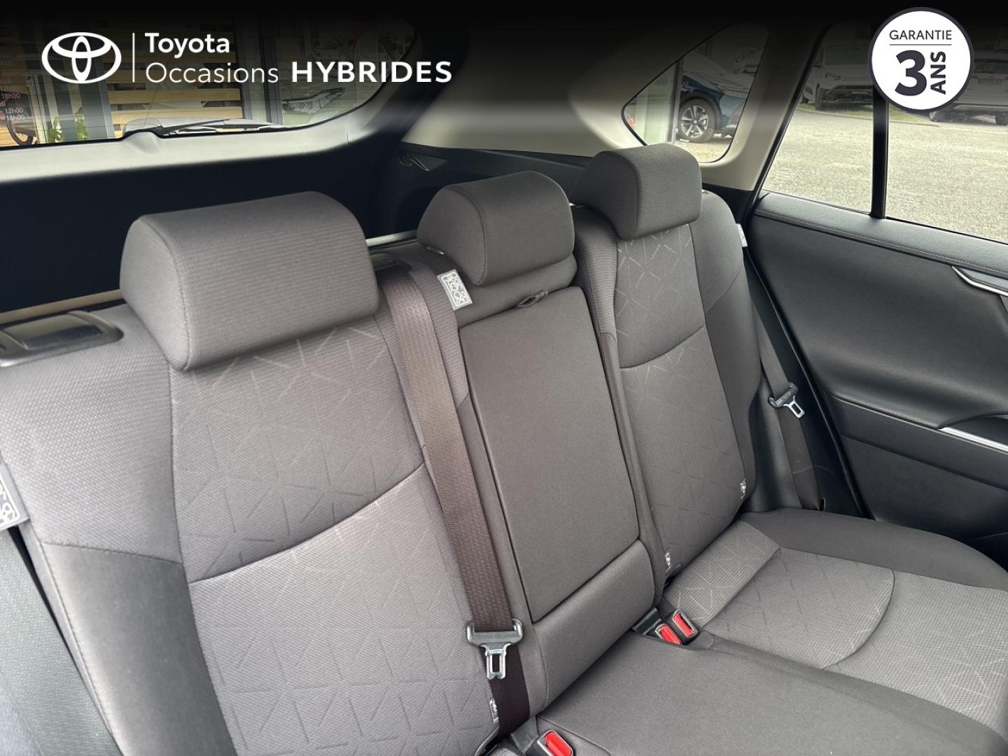 TOYOTA – RAV4
