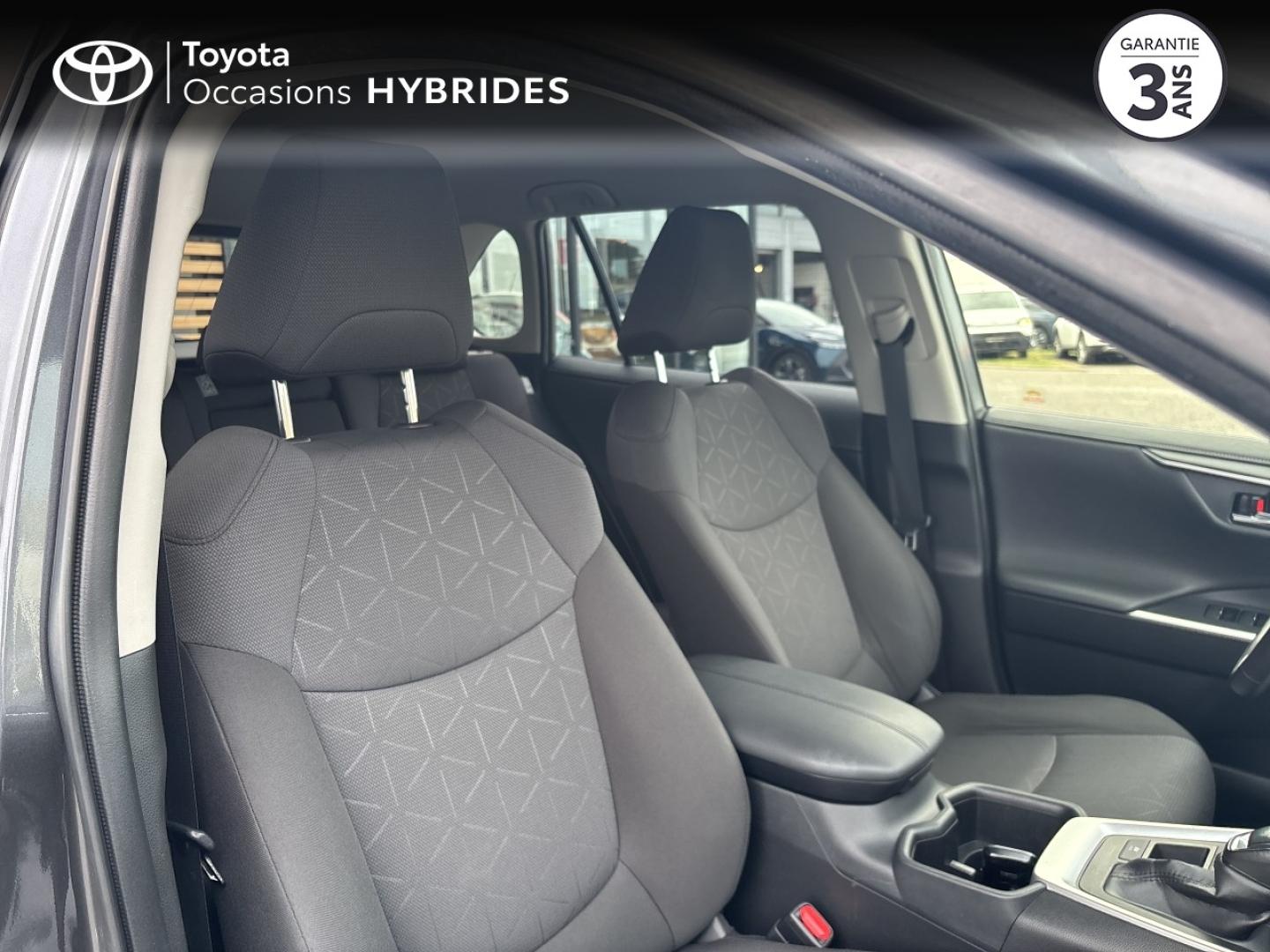TOYOTA – RAV4