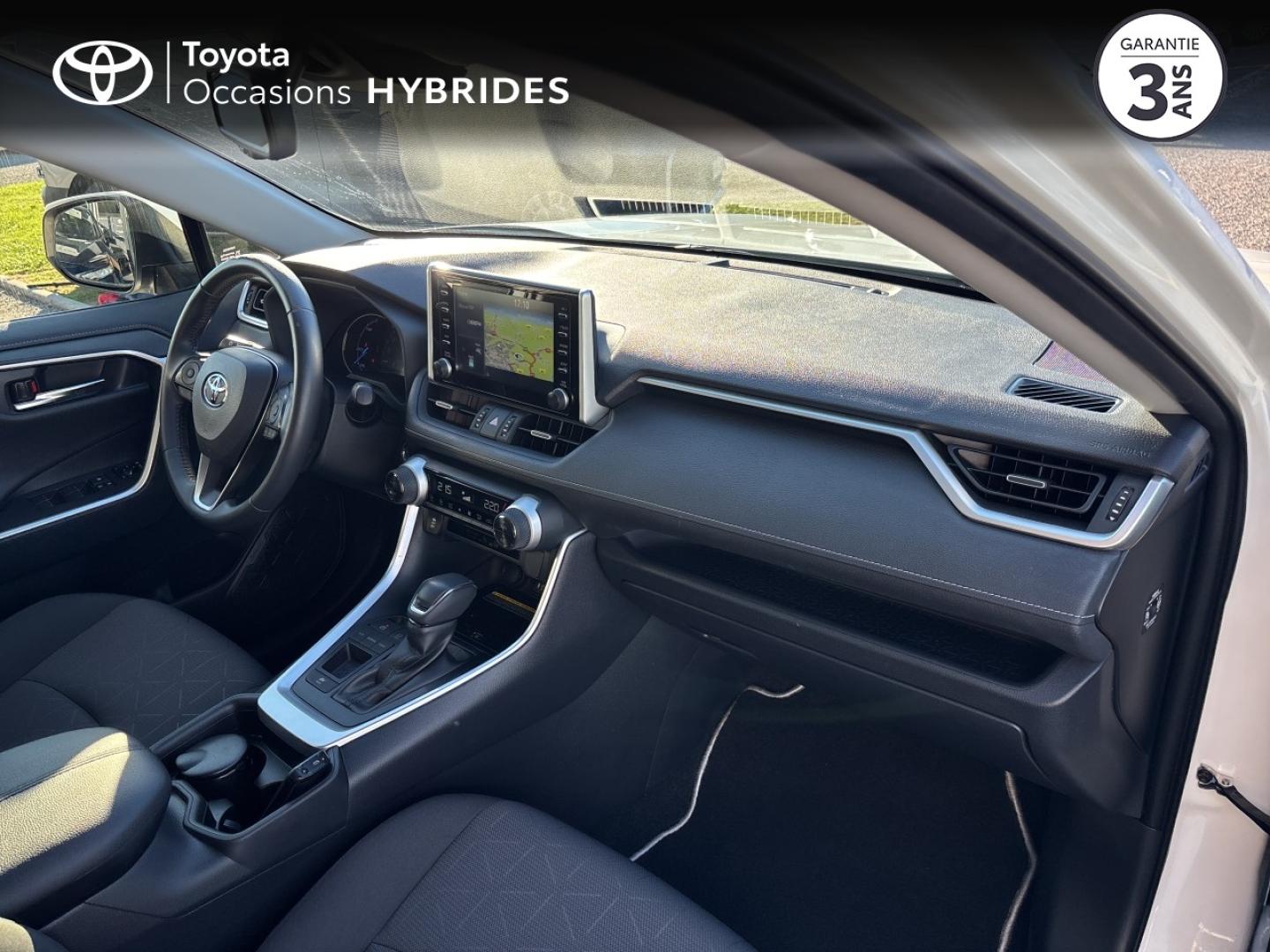 TOYOTA – RAV4