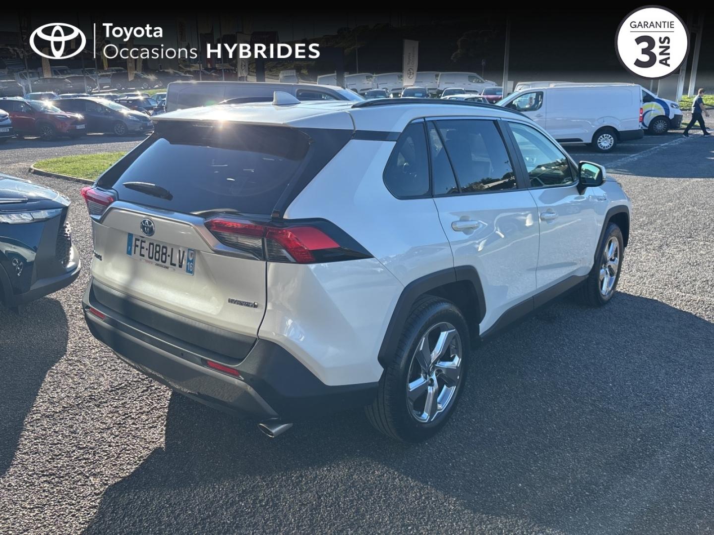 TOYOTA – RAV4