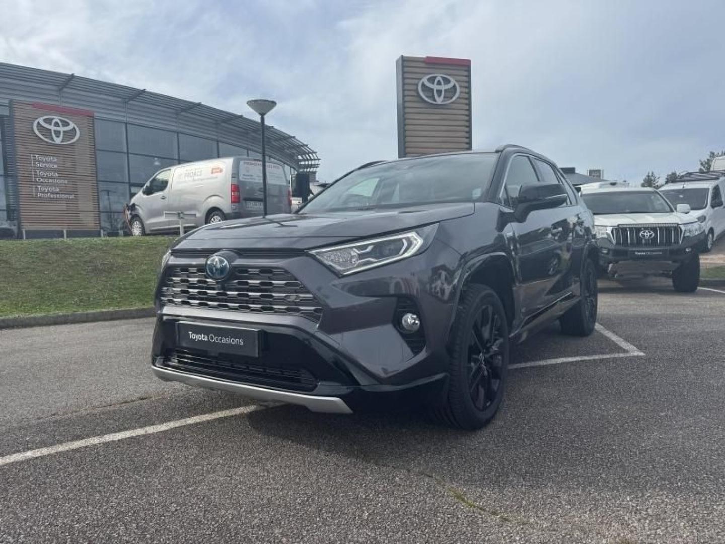 Véhicule d'occasion TOYOTA – RAV4 à Limoges