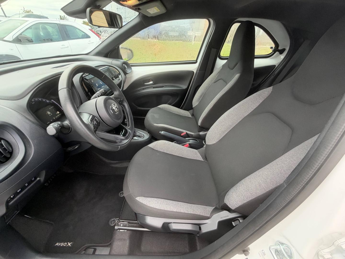 TOYOTA – Aygo X