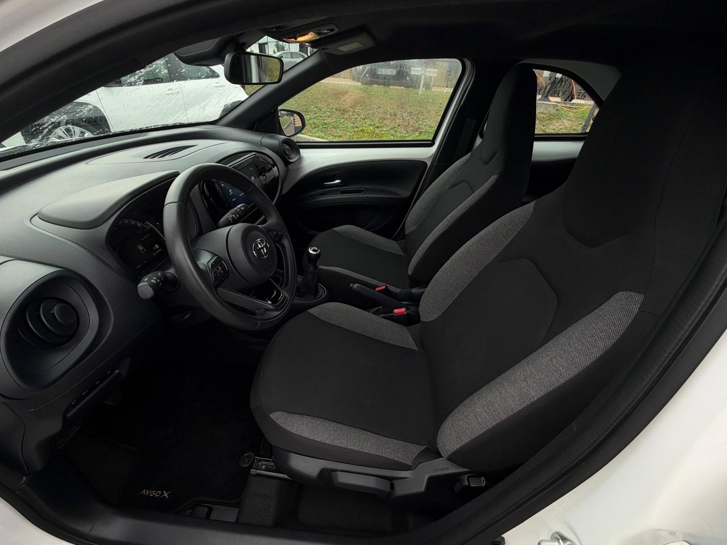 TOYOTA – Aygo X