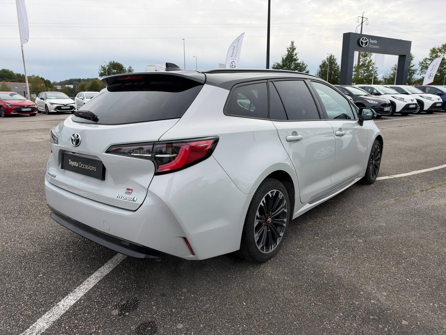 TOYOTA – Corolla Touring Spt
