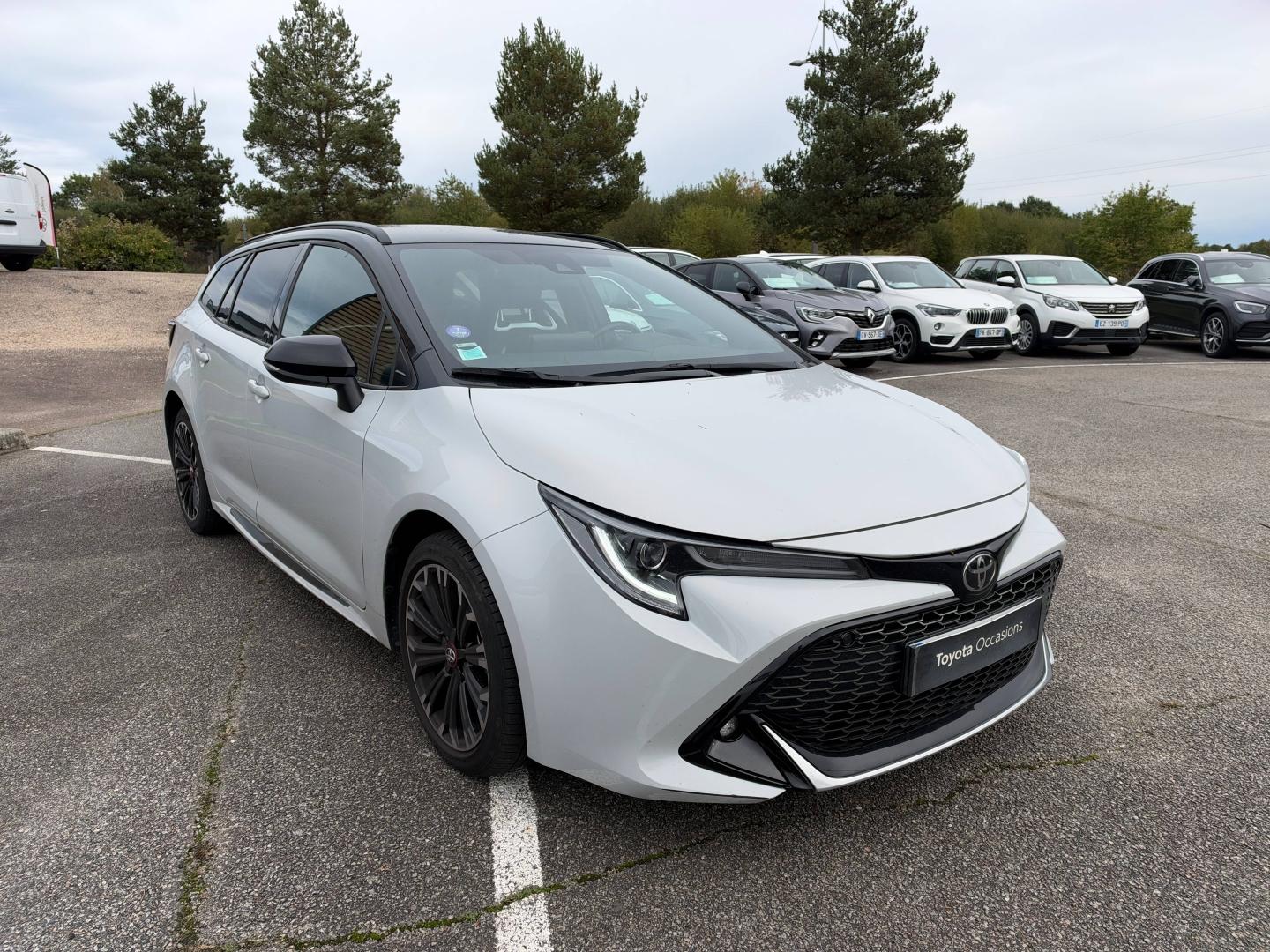 TOYOTA – Corolla Touring Spt