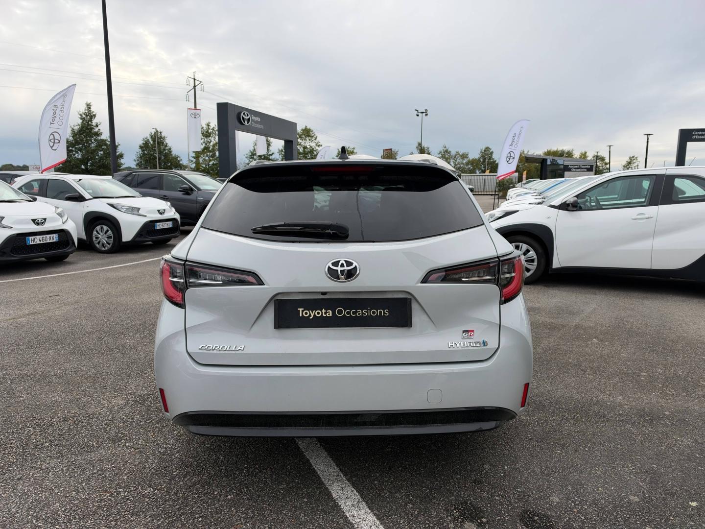 TOYOTA – Corolla Touring Spt