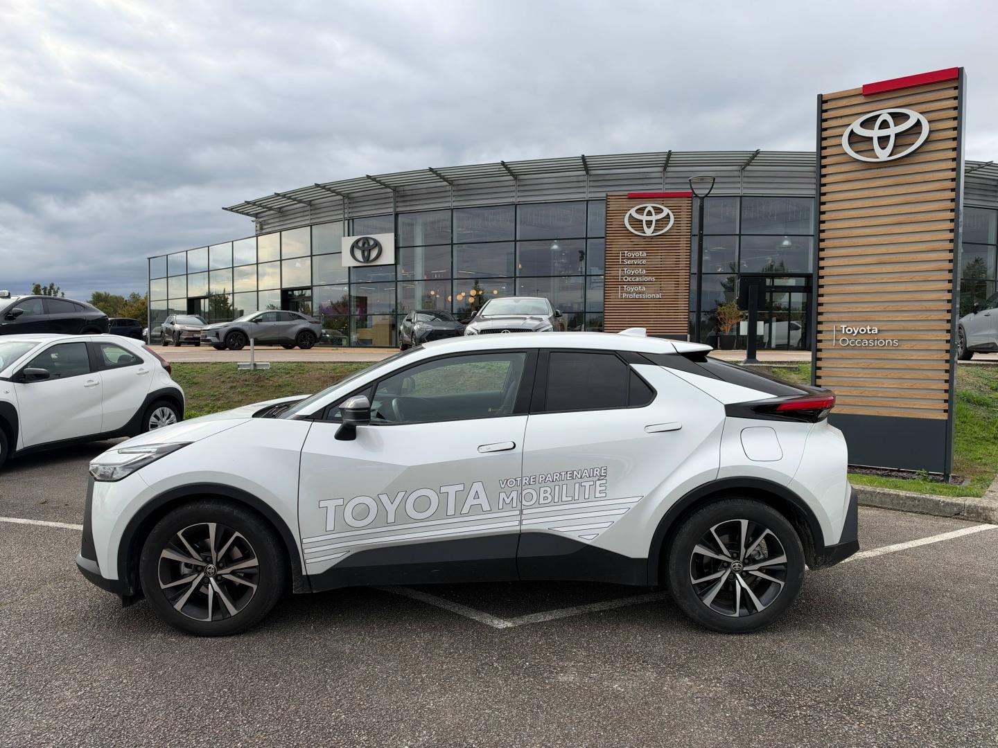 TOYOTA – C-HR