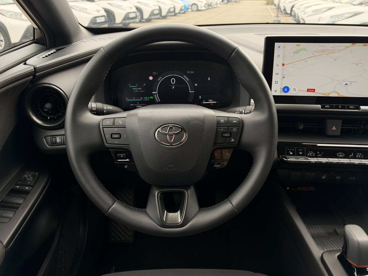 TOYOTA – C-HR