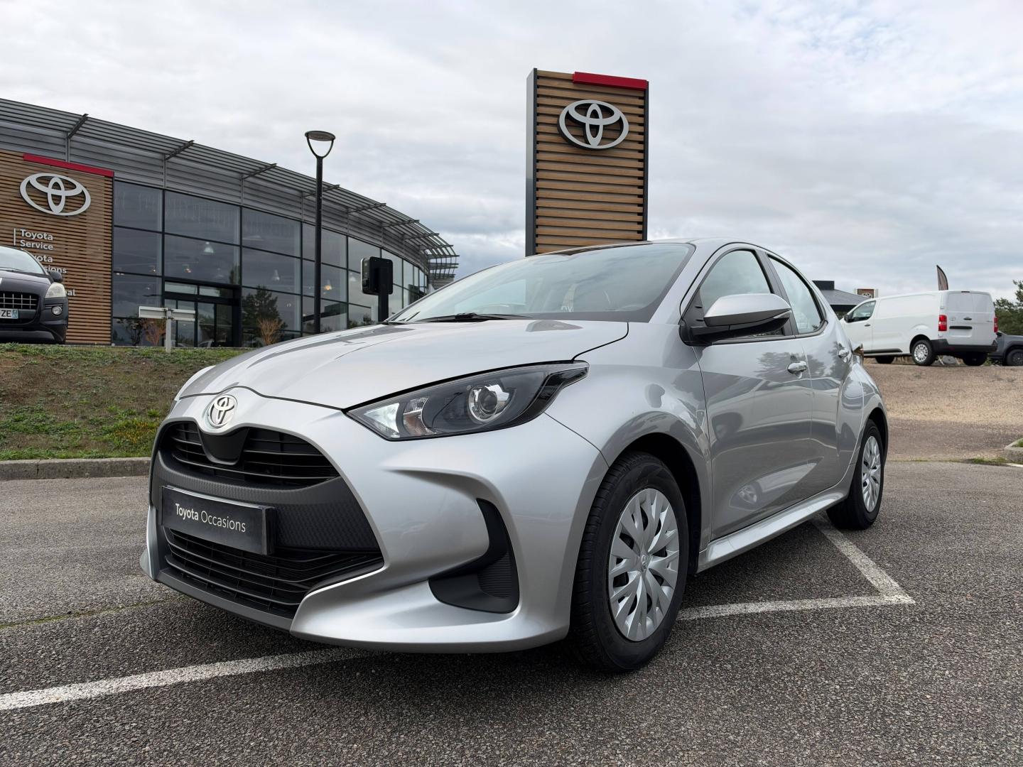TOYOTA – Yaris