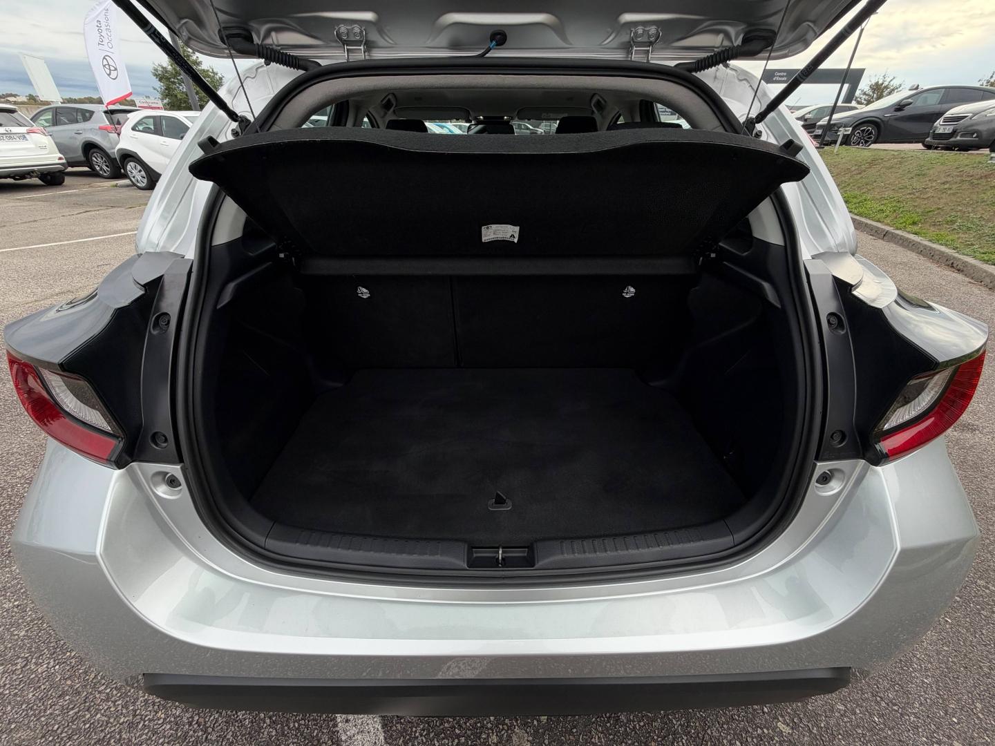 TOYOTA – Yaris