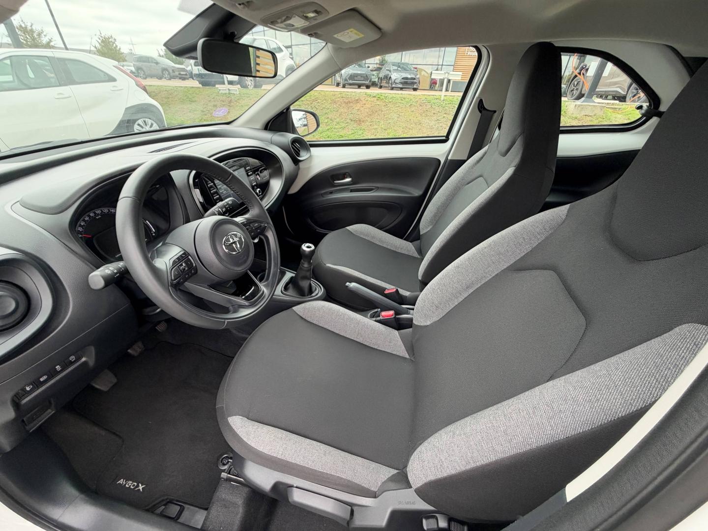 TOYOTA – Aygo X