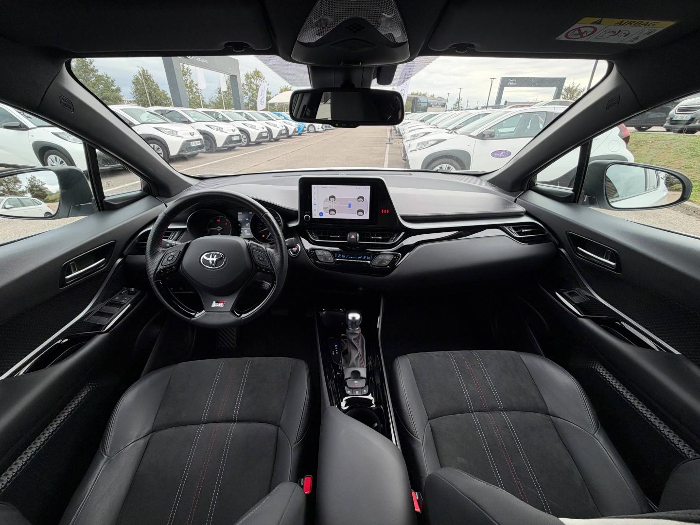 TOYOTA – C-HR