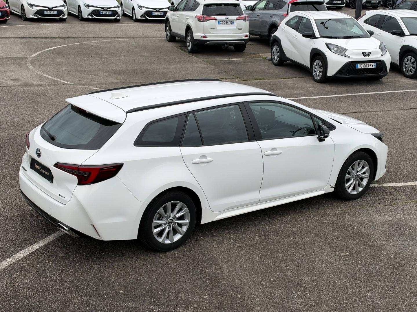 TOYOTA – Corolla Touring Spt