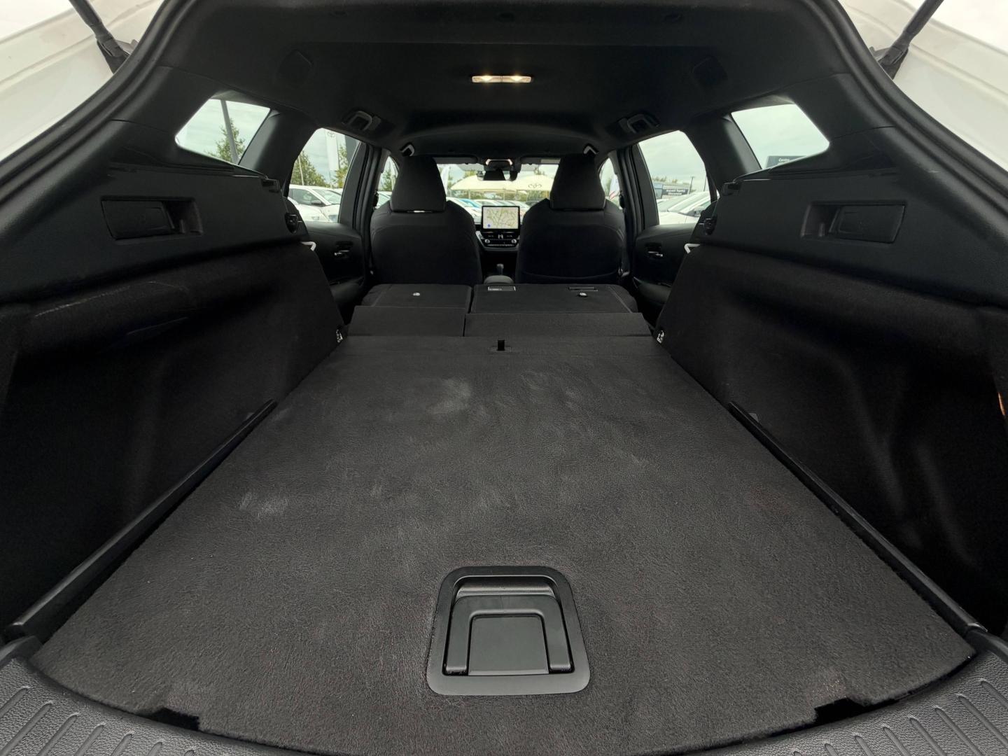 TOYOTA – Corolla Touring Spt