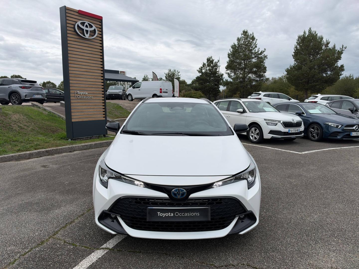 TOYOTA – Corolla Touring Spt